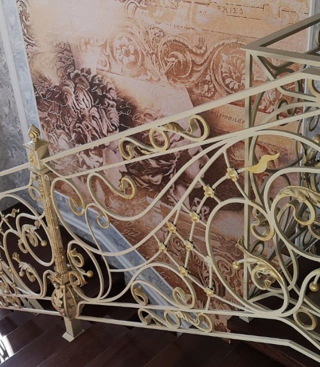 лестница с площадкой в Санкт-Петербурге и Беларуси